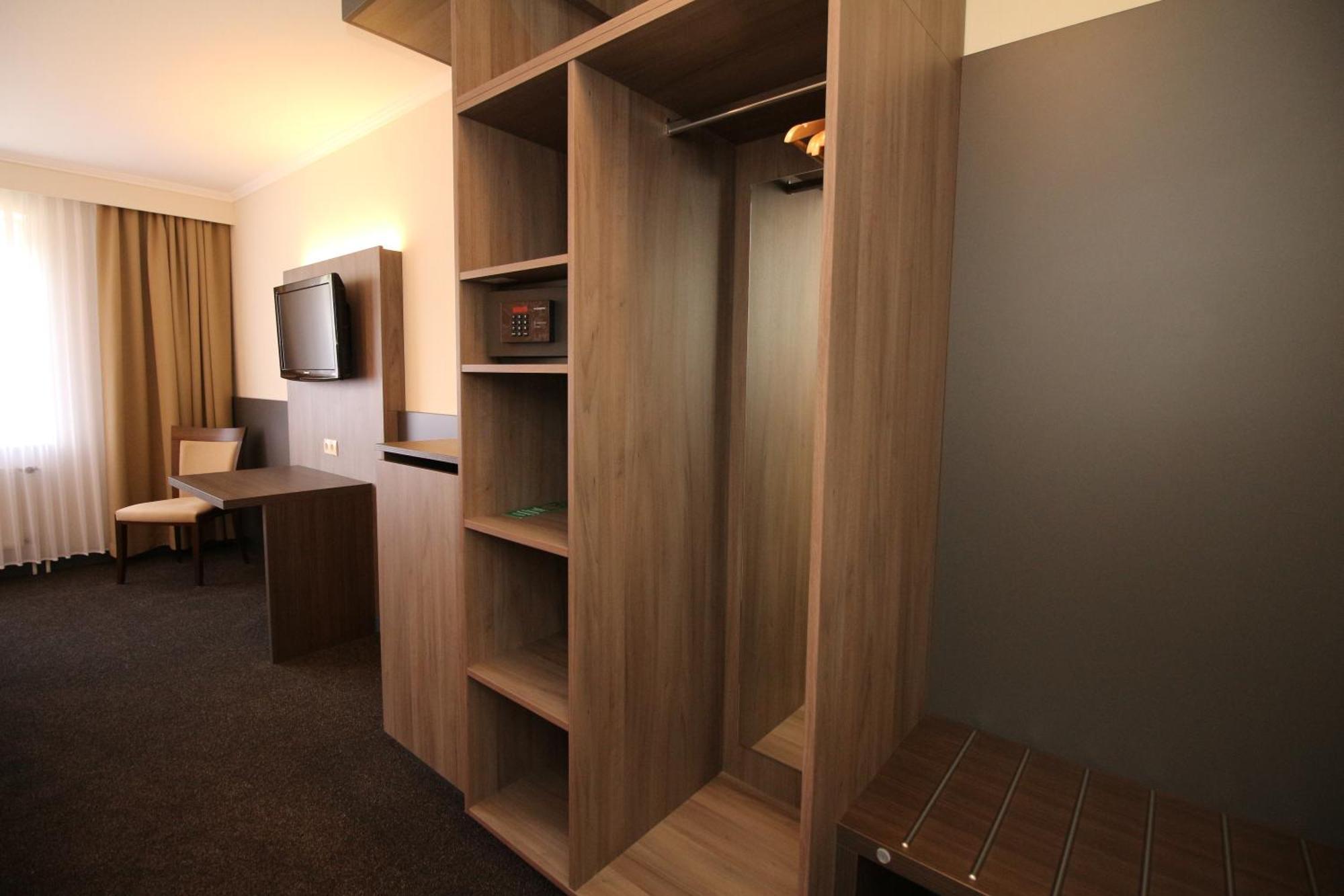 Hotel Graf Balduin Esterwegen Екстериор снимка