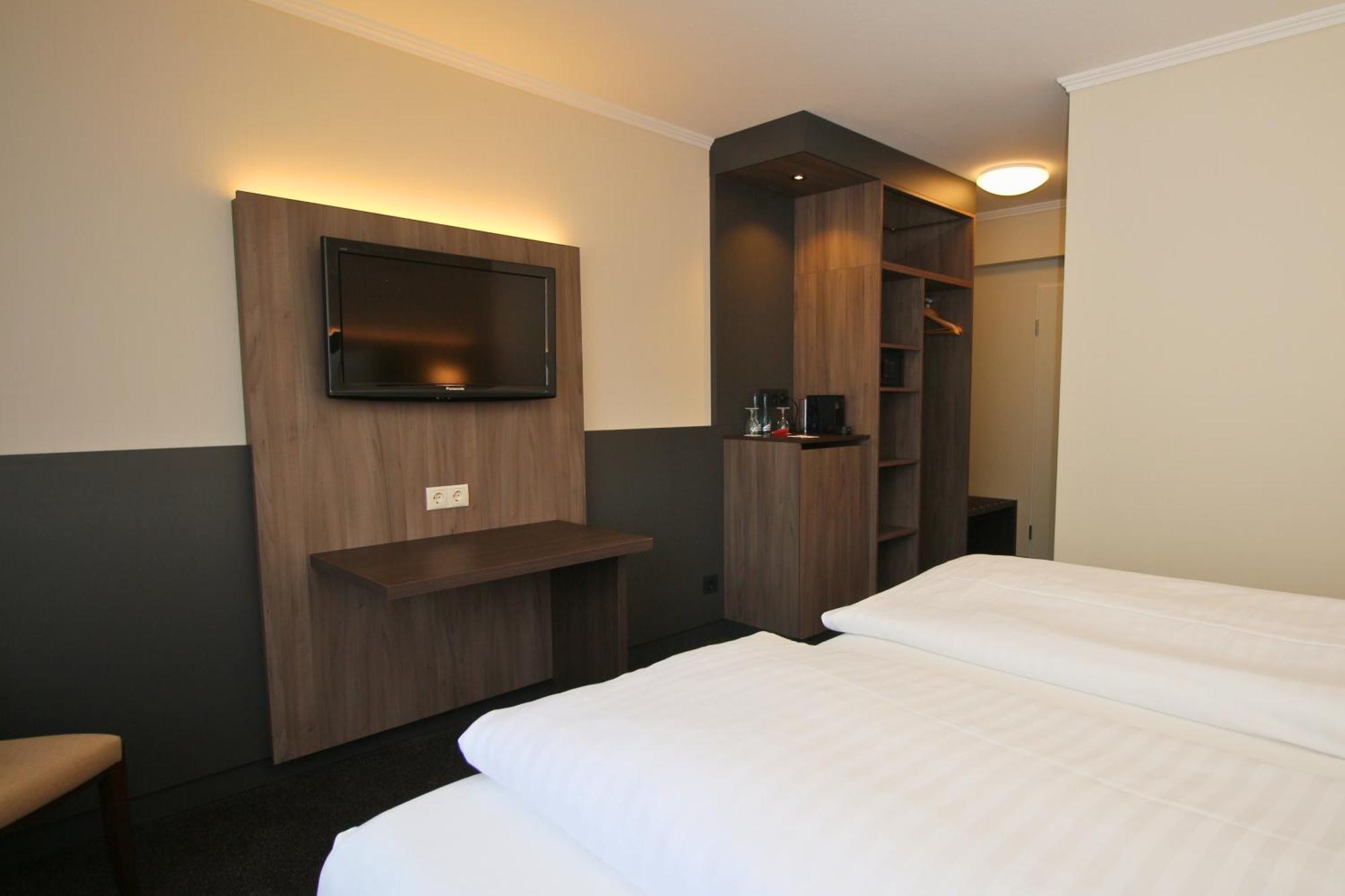 Hotel Graf Balduin Esterwegen Екстериор снимка